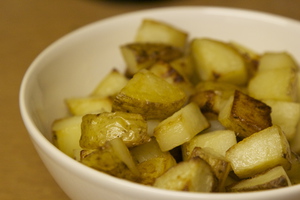 Garlic Roast Potatoes